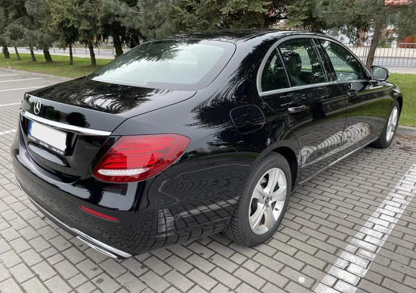 Mercedes-Benz Klasa E cena 110000 przebieg: 101200, rok produkcji 2018 z Łuków małe 29